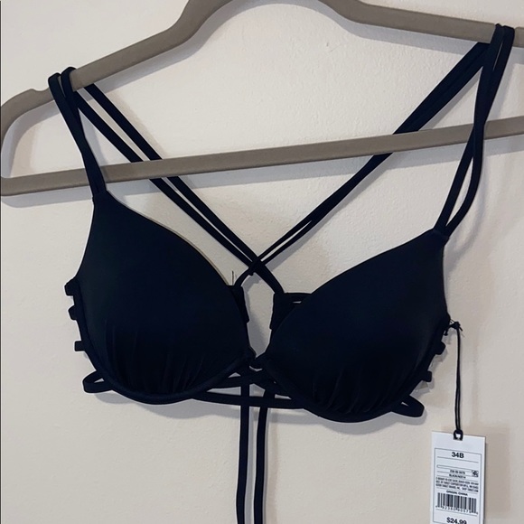 Shade & Shore Other - Shade & Shore black push-up swim top